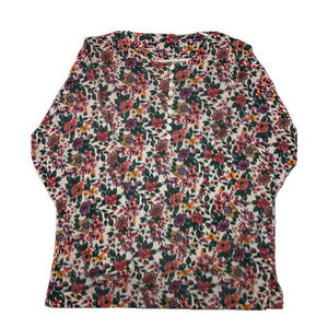 Beautiful Vintage Women’s FloralBlouse from the 80’s. Excellent condition.